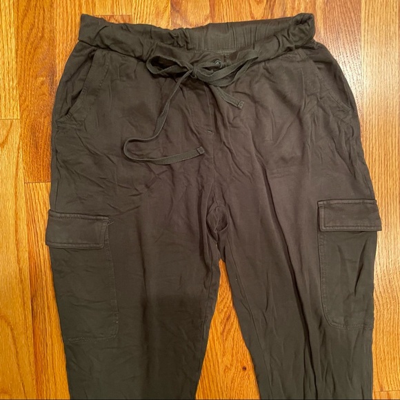 Anthropologie / saturday sunday army green joggers with cargo pockets - Picture 2 of 5